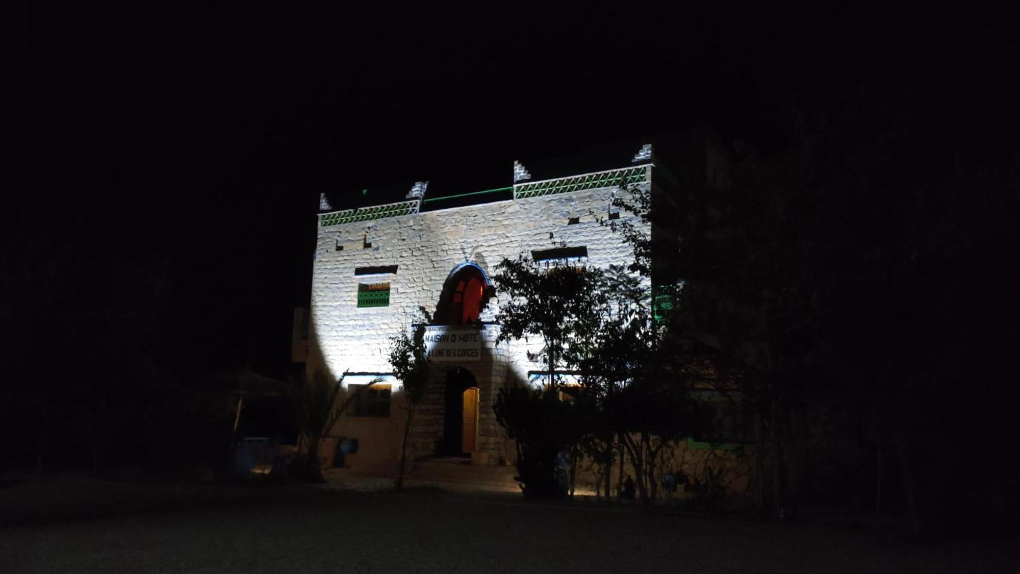 Maison La Lune Des Gorges Tinghir Екстериор снимка